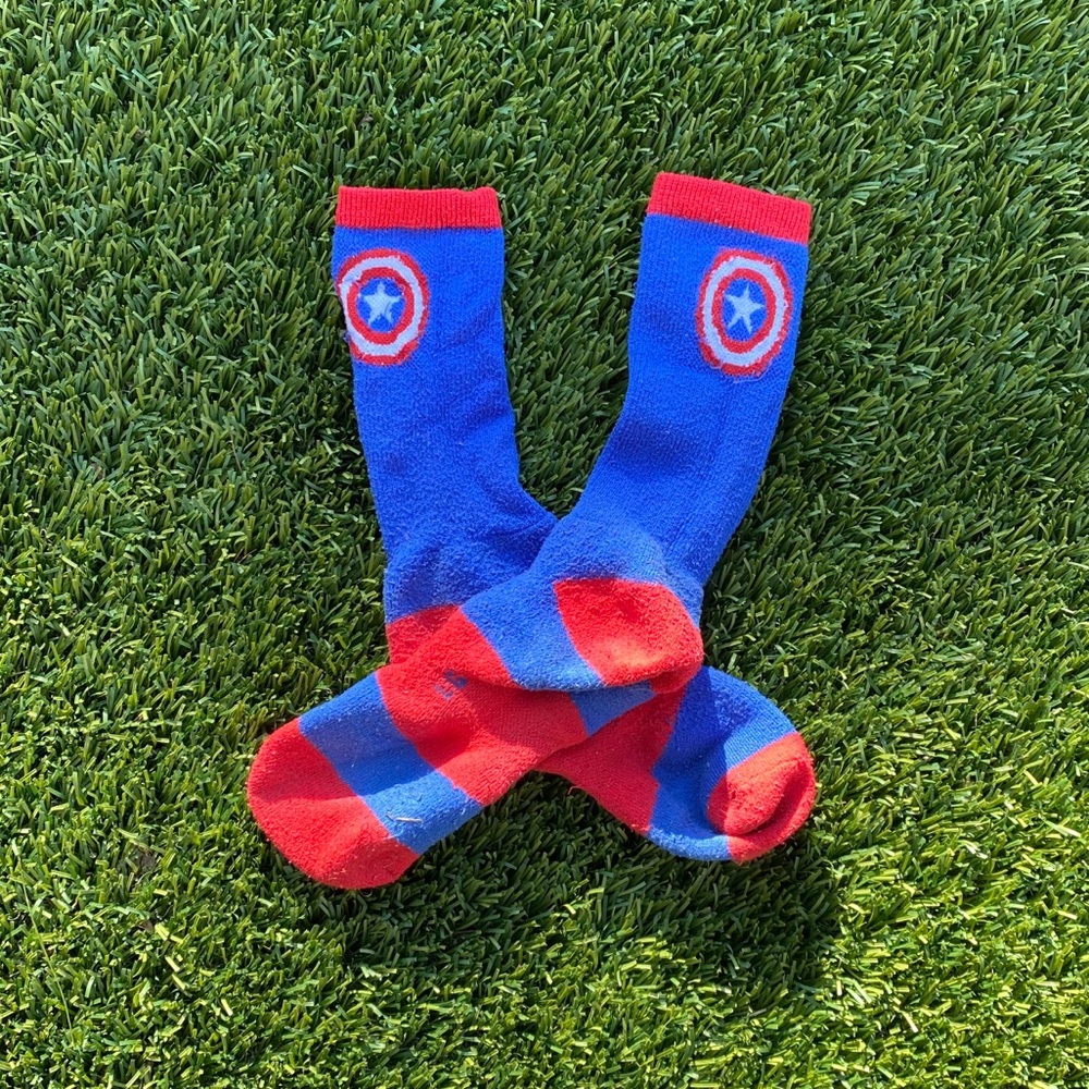Under Armour Alter Ego socks Captain America